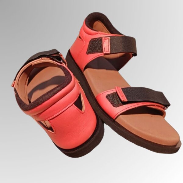 Red women flat sandal - Image 4