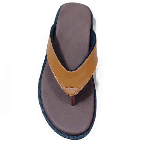 Women's Flip-Flops & Slippers - Image 4