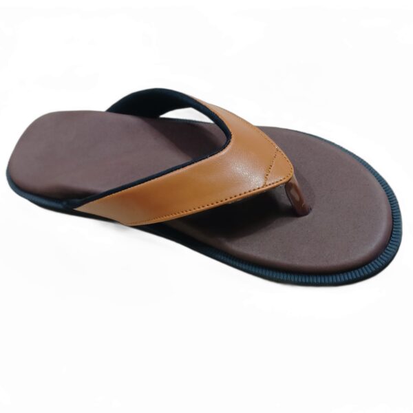 Women's Flip-Flops & Slippers - Image 3